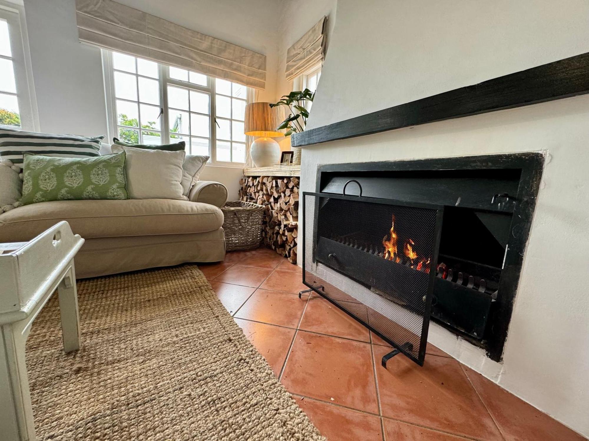 Three Bedroom Oxford Cottage Franschhoek Extérieur photo